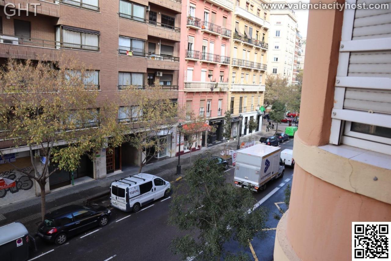 Valencia City Host Exterior foto